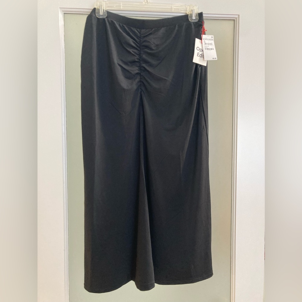 NWT Nordstrom silky midi skirt